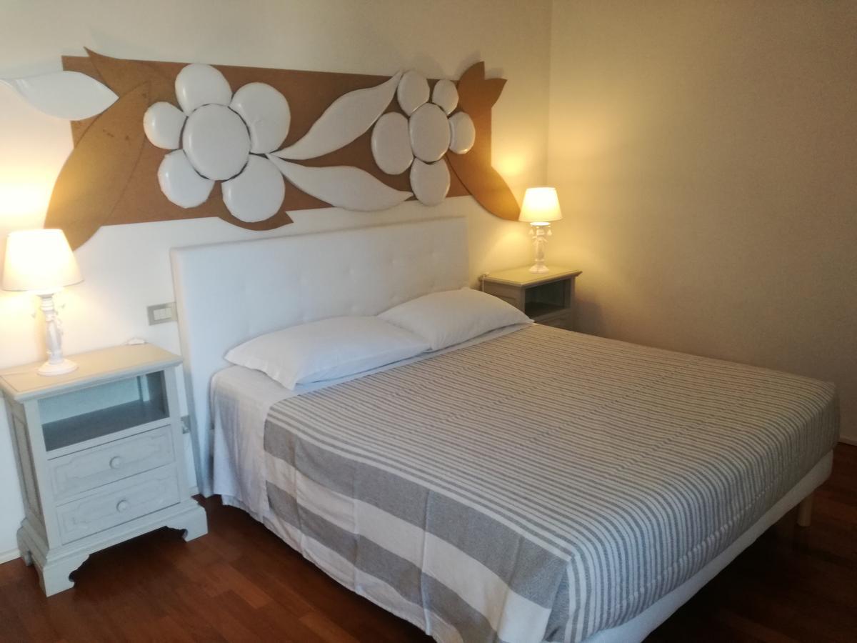 Domus Nova Residenza Il B&B Mantova Eksteriør billede