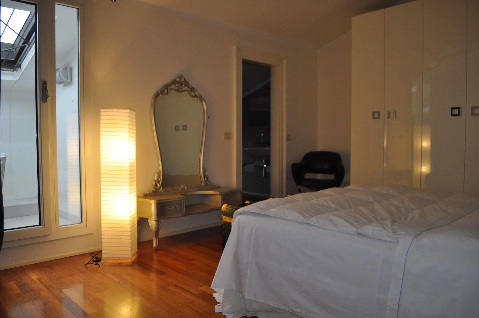 Domus Nova Residenza Il B&B Mantova Eksteriør billede