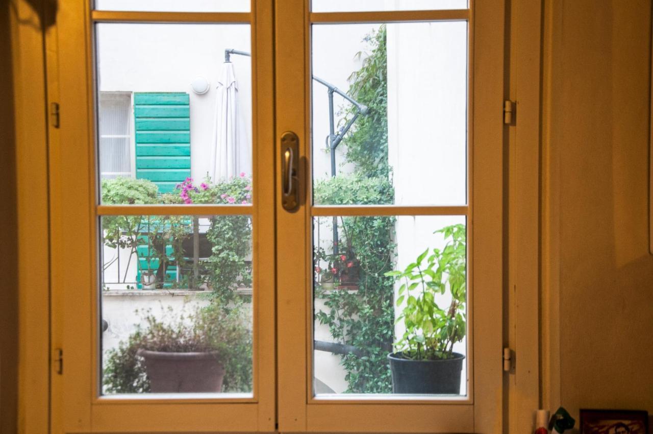 Domus Nova Residenza Il B&B Mantova Eksteriør billede